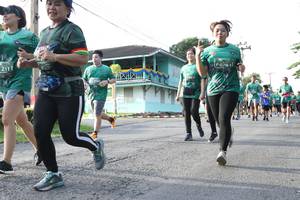 BIB: 211
                            <button type="button" onclick="openModal(5232955)" class="btn btn-primary btn-sm float-right btn-popup" data-toggle="modal" data-target=".modal-high-quality">
                        <i class="fas fa-shopping-cart"></i> Add to Cart
                    </button>
                                            <button type="button" onclick="isThisMe(5232955, true)" class="btn btn-success btn-sm float-right btn-popup btn-isme hidden" data-toggle="tooltip" data-placement="bottom" title="นี่คือรูปของคุณใช่ไหม คลิกที่นี่เพื่อเอาเข้าอัลบั้ม">
                        <i class="fas fa-plus"></i> Add to album
                    </button>
                    <button type="button" onclick="isThisMe(5232955, false)" class="btn btn-warning btn-sm float-right btn-popup btn-isnotme hidden">
                        <i class="fas fa-ban"></i> Remove from album
                    </button>