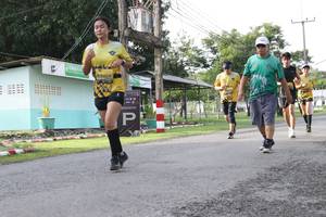 BIB: 0424
                            <button type="button" onclick="openModal(5233591)" class="btn btn-primary btn-sm float-right btn-popup" data-toggle="modal" data-target=".modal-high-quality">
                        <i class="fas fa-shopping-cart"></i> Add to Cart
                    </button>
                                            <button type="button" onclick="isThisMe(5233591, true)" class="btn btn-success btn-sm float-right btn-popup btn-isme hidden" data-toggle="tooltip" data-placement="bottom" title="นี่คือรูปของคุณใช่ไหม คลิกที่นี่เพื่อเอาเข้าอัลบั้ม">
                        <i class="fas fa-plus"></i> Add to album
                    </button>
                    <button type="button" onclick="isThisMe(5233591, false)" class="btn btn-warning btn-sm float-right btn-popup btn-isnotme hidden">
                        <i class="fas fa-ban"></i> Remove from album
                    </button>