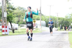 BIB: 0275
                            <button type="button" onclick="openModal(5238841)" class="btn btn-primary btn-sm float-right btn-popup" data-toggle="modal" data-target=".modal-high-quality">
                        <i class="fas fa-shopping-cart"></i> Add to Cart
                    </button>
                                            <button type="button" onclick="isThisMe(5238841, true)" class="btn btn-success btn-sm float-right btn-popup btn-isme hidden" data-toggle="tooltip" data-placement="bottom" title="นี่คือรูปของคุณใช่ไหม คลิกที่นี่เพื่อเอาเข้าอัลบั้ม">
                        <i class="fas fa-plus"></i> Add to album
                    </button>
                    <button type="button" onclick="isThisMe(5238841, false)" class="btn btn-warning btn-sm float-right btn-popup btn-isnotme hidden">
                        <i class="fas fa-ban"></i> Remove from album
                    </button>