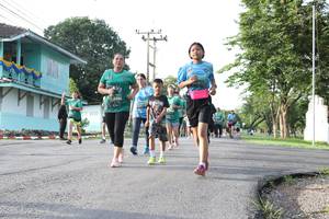 BIB: 269
                            <button type="button" onclick="openModal(5232939)" class="btn btn-primary btn-sm float-right btn-popup" data-toggle="modal" data-target=".modal-high-quality">
                        <i class="fas fa-shopping-cart"></i> Add to Cart
                    </button>
                                            <button type="button" onclick="isThisMe(5232939, true)" class="btn btn-success btn-sm float-right btn-popup btn-isme hidden" data-toggle="tooltip" data-placement="bottom" title="นี่คือรูปของคุณใช่ไหม คลิกที่นี่เพื่อเอาเข้าอัลบั้ม">
                        <i class="fas fa-plus"></i> Add to album
                    </button>
                    <button type="button" onclick="isThisMe(5232939, false)" class="btn btn-warning btn-sm float-right btn-popup btn-isnotme hidden">
                        <i class="fas fa-ban"></i> Remove from album
                    </button>