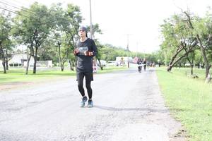 BIB: 
                            <button type="button" onclick="openModal(5239064)" class="btn btn-primary btn-sm float-right btn-popup" data-toggle="modal" data-target=".modal-high-quality">
                        <i class="fas fa-shopping-cart"></i> Add to Cart
                    </button>
                                            <button type="button" onclick="isThisMe(5239064, true)" class="btn btn-success btn-sm float-right btn-popup btn-isme hidden" data-toggle="tooltip" data-placement="bottom" title="นี่คือรูปของคุณใช่ไหม คลิกที่นี่เพื่อเอาเข้าอัลบั้ม">
                        <i class="fas fa-plus"></i> Add to album
                    </button>
                    <button type="button" onclick="isThisMe(5239064, false)" class="btn btn-warning btn-sm float-right btn-popup btn-isnotme hidden">
                        <i class="fas fa-ban"></i> Remove from album
                    </button>