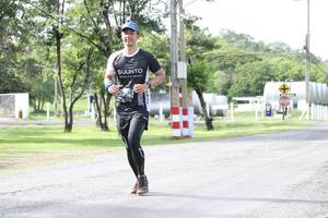 BIB: 
                            <button type="button" onclick="openModal(5238241)" class="btn btn-primary btn-sm float-right btn-popup" data-toggle="modal" data-target=".modal-high-quality">
                        <i class="fas fa-shopping-cart"></i> Add to Cart
                    </button>
                                            <button type="button" onclick="isThisMe(5238241, true)" class="btn btn-success btn-sm float-right btn-popup btn-isme hidden" data-toggle="tooltip" data-placement="bottom" title="นี่คือรูปของคุณใช่ไหม คลิกที่นี่เพื่อเอาเข้าอัลบั้ม">
                        <i class="fas fa-plus"></i> Add to album
                    </button>
                    <button type="button" onclick="isThisMe(5238241, false)" class="btn btn-warning btn-sm float-right btn-popup btn-isnotme hidden">
                        <i class="fas fa-ban"></i> Remove from album
                    </button>