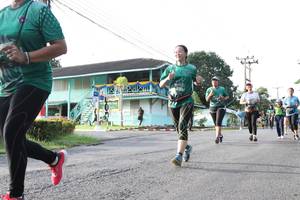 BIB: 2391
                            <button type="button" onclick="openModal(5232531)" class="btn btn-primary btn-sm float-right btn-popup" data-toggle="modal" data-target=".modal-high-quality">
                        <i class="fas fa-shopping-cart"></i> Add to Cart
                    </button>
                                            <button type="button" onclick="isThisMe(5232531, true)" class="btn btn-success btn-sm float-right btn-popup btn-isme hidden" data-toggle="tooltip" data-placement="bottom" title="นี่คือรูปของคุณใช่ไหม คลิกที่นี่เพื่อเอาเข้าอัลบั้ม">
                        <i class="fas fa-plus"></i> Add to album
                    </button>
                    <button type="button" onclick="isThisMe(5232531, false)" class="btn btn-warning btn-sm float-right btn-popup btn-isnotme hidden">
                        <i class="fas fa-ban"></i> Remove from album
                    </button>