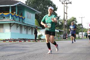 BIB: 450
                            <button type="button" onclick="openModal(5231919)" class="btn btn-primary btn-sm float-right btn-popup" data-toggle="modal" data-target=".modal-high-quality">
                        <i class="fas fa-shopping-cart"></i> Add to Cart
                    </button>
                                            <button type="button" onclick="isThisMe(5231919, true)" class="btn btn-success btn-sm float-right btn-popup btn-isme hidden" data-toggle="tooltip" data-placement="bottom" title="นี่คือรูปของคุณใช่ไหม คลิกที่นี่เพื่อเอาเข้าอัลบั้ม">
                        <i class="fas fa-plus"></i> Add to album
                    </button>
                    <button type="button" onclick="isThisMe(5231919, false)" class="btn btn-warning btn-sm float-right btn-popup btn-isnotme hidden">
                        <i class="fas fa-ban"></i> Remove from album
                    </button>