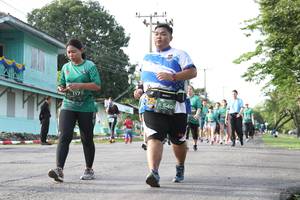 BIB: 117, 540
                            <button type="button" onclick="openModal(5233199)" class="btn btn-primary btn-sm float-right btn-popup" data-toggle="modal" data-target=".modal-high-quality">
                        <i class="fas fa-shopping-cart"></i> Add to Cart
                    </button>
                                            <button type="button" onclick="isThisMe(5233199, true)" class="btn btn-success btn-sm float-right btn-popup btn-isme hidden" data-toggle="tooltip" data-placement="bottom" title="นี่คือรูปของคุณใช่ไหม คลิกที่นี่เพื่อเอาเข้าอัลบั้ม">
                        <i class="fas fa-plus"></i> Add to album
                    </button>
                    <button type="button" onclick="isThisMe(5233199, false)" class="btn btn-warning btn-sm float-right btn-popup btn-isnotme hidden">
                        <i class="fas fa-ban"></i> Remove from album
                    </button>