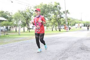 BIB: 01881
                            <button type="button" onclick="openModal(5237531)" class="btn btn-primary btn-sm float-right btn-popup" data-toggle="modal" data-target=".modal-high-quality">
                        <i class="fas fa-shopping-cart"></i> Add to Cart
                    </button>
                                            <button type="button" onclick="isThisMe(5237531, true)" class="btn btn-success btn-sm float-right btn-popup btn-isme hidden" data-toggle="tooltip" data-placement="bottom" title="นี่คือรูปของคุณใช่ไหม คลิกที่นี่เพื่อเอาเข้าอัลบั้ม">
                        <i class="fas fa-plus"></i> Add to album
                    </button>
                    <button type="button" onclick="isThisMe(5237531, false)" class="btn btn-warning btn-sm float-right btn-popup btn-isnotme hidden">
                        <i class="fas fa-ban"></i> Remove from album
                    </button>