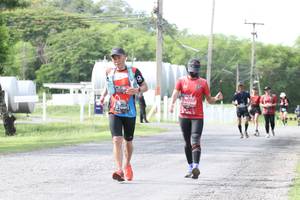 BIB: 023
                            <button type="button" onclick="openModal(5238447)" class="btn btn-primary btn-sm float-right btn-popup" data-toggle="modal" data-target=".modal-high-quality">
                        <i class="fas fa-shopping-cart"></i> Add to Cart
                    </button>
                                            <button type="button" onclick="isThisMe(5238447, true)" class="btn btn-success btn-sm float-right btn-popup btn-isme hidden" data-toggle="tooltip" data-placement="bottom" title="นี่คือรูปของคุณใช่ไหม คลิกที่นี่เพื่อเอาเข้าอัลบั้ม">
                        <i class="fas fa-plus"></i> Add to album
                    </button>
                    <button type="button" onclick="isThisMe(5238447, false)" class="btn btn-warning btn-sm float-right btn-popup btn-isnotme hidden">
                        <i class="fas fa-ban"></i> Remove from album
                    </button>