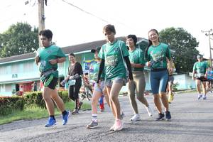 BIB: 0842
                            <button type="button" onclick="openModal(5233205)" class="btn btn-primary btn-sm float-right btn-popup" data-toggle="modal" data-target=".modal-high-quality">
                        <i class="fas fa-shopping-cart"></i> Add to Cart
                    </button>
                                            <button type="button" onclick="isThisMe(5233205, true)" class="btn btn-success btn-sm float-right btn-popup btn-isme hidden" data-toggle="tooltip" data-placement="bottom" title="นี่คือรูปของคุณใช่ไหม คลิกที่นี่เพื่อเอาเข้าอัลบั้ม">
                        <i class="fas fa-plus"></i> Add to album
                    </button>
                    <button type="button" onclick="isThisMe(5233205, false)" class="btn btn-warning btn-sm float-right btn-popup btn-isnotme hidden">
                        <i class="fas fa-ban"></i> Remove from album
                    </button>