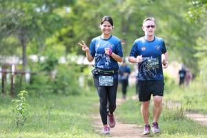 BIB: 0729, 0730
                            <button type="button" onclick="openModal(5098203)" class="btn btn-primary btn-sm float-right btn-popup" data-toggle="modal" data-target=".modal-high-quality">
                        <i class="fas fa-shopping-cart"></i> Add to Cart
                    </button>
                                            <button type="button" onclick="isThisMe(5098203, true)" class="btn btn-success btn-sm float-right btn-popup btn-isme hidden" data-toggle="tooltip" data-placement="bottom" title="นี่คือรูปของคุณใช่ไหม คลิกที่นี่เพื่อเอาเข้าอัลบั้ม">
                        <i class="fas fa-plus"></i> Add to album
                    </button>
                    <button type="button" onclick="isThisMe(5098203, false)" class="btn btn-warning btn-sm float-right btn-popup btn-isnotme hidden">
                        <i class="fas fa-ban"></i> Remove from album
                    </button>