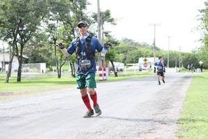 BIB: 03427
                            <button type="button" onclick="openModal(5238756)" class="btn btn-primary btn-sm float-right btn-popup" data-toggle="modal" data-target=".modal-high-quality">
                        <i class="fas fa-shopping-cart"></i> Add to Cart
                    </button>
                                            <button type="button" onclick="isThisMe(5238756, true)" class="btn btn-success btn-sm float-right btn-popup btn-isme hidden" data-toggle="tooltip" data-placement="bottom" title="นี่คือรูปของคุณใช่ไหม คลิกที่นี่เพื่อเอาเข้าอัลบั้ม">
                        <i class="fas fa-plus"></i> Add to album
                    </button>
                    <button type="button" onclick="isThisMe(5238756, false)" class="btn btn-warning btn-sm float-right btn-popup btn-isnotme hidden">
                        <i class="fas fa-ban"></i> Remove from album
                    </button>