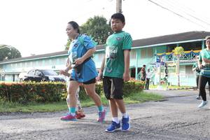 BIB: 541
                            <button type="button" onclick="openModal(5233074)" class="btn btn-primary btn-sm float-right btn-popup" data-toggle="modal" data-target=".modal-high-quality">
                        <i class="fas fa-shopping-cart"></i> Add to Cart
                    </button>
                                            <button type="button" onclick="isThisMe(5233074, true)" class="btn btn-success btn-sm float-right btn-popup btn-isme hidden" data-toggle="tooltip" data-placement="bottom" title="นี่คือรูปของคุณใช่ไหม คลิกที่นี่เพื่อเอาเข้าอัลบั้ม">
                        <i class="fas fa-plus"></i> Add to album
                    </button>
                    <button type="button" onclick="isThisMe(5233074, false)" class="btn btn-warning btn-sm float-right btn-popup btn-isnotme hidden">
                        <i class="fas fa-ban"></i> Remove from album
                    </button>