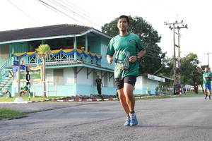 BIB: 945
                            <button type="button" onclick="openModal(5231855)" class="btn btn-primary btn-sm float-right btn-popup" data-toggle="modal" data-target=".modal-high-quality">
                        <i class="fas fa-shopping-cart"></i> Add to Cart
                    </button>
                                            <button type="button" onclick="isThisMe(5231855, true)" class="btn btn-success btn-sm float-right btn-popup btn-isme hidden" data-toggle="tooltip" data-placement="bottom" title="นี่คือรูปของคุณใช่ไหม คลิกที่นี่เพื่อเอาเข้าอัลบั้ม">
                        <i class="fas fa-plus"></i> Add to album
                    </button>
                    <button type="button" onclick="isThisMe(5231855, false)" class="btn btn-warning btn-sm float-right btn-popup btn-isnotme hidden">
                        <i class="fas fa-ban"></i> Remove from album
                    </button>