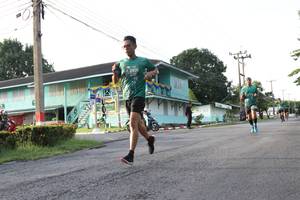 BIB: 2571
                            <button type="button" onclick="openModal(5231638)" class="btn btn-primary btn-sm float-right btn-popup" data-toggle="modal" data-target=".modal-high-quality">
                        <i class="fas fa-shopping-cart"></i> Add to Cart
                    </button>
                                            <button type="button" onclick="isThisMe(5231638, true)" class="btn btn-success btn-sm float-right btn-popup btn-isme hidden" data-toggle="tooltip" data-placement="bottom" title="นี่คือรูปของคุณใช่ไหม คลิกที่นี่เพื่อเอาเข้าอัลบั้ม">
                        <i class="fas fa-plus"></i> Add to album
                    </button>
                    <button type="button" onclick="isThisMe(5231638, false)" class="btn btn-warning btn-sm float-right btn-popup btn-isnotme hidden">
                        <i class="fas fa-ban"></i> Remove from album
                    </button>