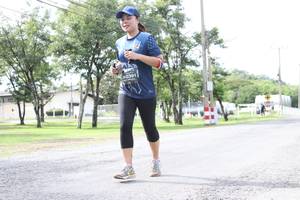 BIB: 0391
                            <button type="button" onclick="openModal(5238852)" class="btn btn-primary btn-sm float-right btn-popup" data-toggle="modal" data-target=".modal-high-quality">
                        <i class="fas fa-shopping-cart"></i> Add to Cart
                    </button>
                                            <button type="button" onclick="isThisMe(5238852, true)" class="btn btn-success btn-sm float-right btn-popup btn-isme hidden" data-toggle="tooltip" data-placement="bottom" title="นี่คือรูปของคุณใช่ไหม คลิกที่นี่เพื่อเอาเข้าอัลบั้ม">
                        <i class="fas fa-plus"></i> Add to album
                    </button>
                    <button type="button" onclick="isThisMe(5238852, false)" class="btn btn-warning btn-sm float-right btn-popup btn-isnotme hidden">
                        <i class="fas fa-ban"></i> Remove from album
                    </button>