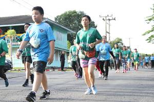 BIB: 
                            <button type="button" onclick="openModal(5233187)" class="btn btn-primary btn-sm float-right btn-popup" data-toggle="modal" data-target=".modal-high-quality">
                        <i class="fas fa-shopping-cart"></i> Add to Cart
                    </button>
                                            <button type="button" onclick="isThisMe(5233187, true)" class="btn btn-success btn-sm float-right btn-popup btn-isme hidden" data-toggle="tooltip" data-placement="bottom" title="นี่คือรูปของคุณใช่ไหม คลิกที่นี่เพื่อเอาเข้าอัลบั้ม">
                        <i class="fas fa-plus"></i> Add to album
                    </button>
                    <button type="button" onclick="isThisMe(5233187, false)" class="btn btn-warning btn-sm float-right btn-popup btn-isnotme hidden">
                        <i class="fas fa-ban"></i> Remove from album
                    </button>