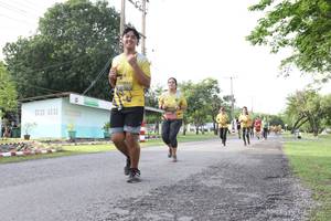 BIB: 0094
                            <button type="button" onclick="openModal(5235189)" class="btn btn-primary btn-sm float-right btn-popup" data-toggle="modal" data-target=".modal-high-quality">
                        <i class="fas fa-shopping-cart"></i> Add to Cart
                    </button>
                                            <button type="button" onclick="isThisMe(5235189, true)" class="btn btn-success btn-sm float-right btn-popup btn-isme hidden" data-toggle="tooltip" data-placement="bottom" title="นี่คือรูปของคุณใช่ไหม คลิกที่นี่เพื่อเอาเข้าอัลบั้ม">
                        <i class="fas fa-plus"></i> Add to album
                    </button>
                    <button type="button" onclick="isThisMe(5235189, false)" class="btn btn-warning btn-sm float-right btn-popup btn-isnotme hidden">
                        <i class="fas fa-ban"></i> Remove from album
                    </button>