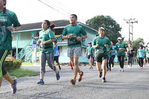 BIB: 151, 6521
                            <button type="button" onclick="openModal(5232838)" class="btn btn-primary btn-sm float-right btn-popup" data-toggle="modal" data-target=".modal-high-quality">
                        <i class="fas fa-shopping-cart"></i> Add to Cart
                    </button>
                                            <button type="button" onclick="isThisMe(5232838, true)" class="btn btn-success btn-sm float-right btn-popup btn-isme hidden" data-toggle="tooltip" data-placement="bottom" title="นี่คือรูปของคุณใช่ไหม คลิกที่นี่เพื่อเอาเข้าอัลบั้ม">
                        <i class="fas fa-plus"></i> Add to album
                    </button>
                    <button type="button" onclick="isThisMe(5232838, false)" class="btn btn-warning btn-sm float-right btn-popup btn-isnotme hidden">
                        <i class="fas fa-ban"></i> Remove from album
                    </button>