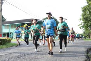 BIB: 601011
                            <button type="button" onclick="openModal(5232800)" class="btn btn-primary btn-sm float-right btn-popup" data-toggle="modal" data-target=".modal-high-quality">
                        <i class="fas fa-shopping-cart"></i> Add to Cart
                    </button>
                                            <button type="button" onclick="isThisMe(5232800, true)" class="btn btn-success btn-sm float-right btn-popup btn-isme hidden" data-toggle="tooltip" data-placement="bottom" title="นี่คือรูปของคุณใช่ไหม คลิกที่นี่เพื่อเอาเข้าอัลบั้ม">
                        <i class="fas fa-plus"></i> Add to album
                    </button>
                    <button type="button" onclick="isThisMe(5232800, false)" class="btn btn-warning btn-sm float-right btn-popup btn-isnotme hidden">
                        <i class="fas fa-ban"></i> Remove from album
                    </button>