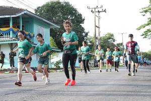 BIB: 
                            <button type="button" onclick="openModal(5232651)" class="btn btn-primary btn-sm float-right btn-popup" data-toggle="modal" data-target=".modal-high-quality">
                        <i class="fas fa-shopping-cart"></i> Add to Cart
                    </button>
                                            <button type="button" onclick="isThisMe(5232651, true)" class="btn btn-success btn-sm float-right btn-popup btn-isme hidden" data-toggle="tooltip" data-placement="bottom" title="นี่คือรูปของคุณใช่ไหม คลิกที่นี่เพื่อเอาเข้าอัลบั้ม">
                        <i class="fas fa-plus"></i> Add to album
                    </button>
                    <button type="button" onclick="isThisMe(5232651, false)" class="btn btn-warning btn-sm float-right btn-popup btn-isnotme hidden">
                        <i class="fas fa-ban"></i> Remove from album
                    </button>