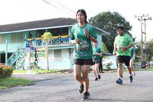 BIB: 4371
                            <button type="button" onclick="openModal(5232987)" class="btn btn-primary btn-sm float-right btn-popup" data-toggle="modal" data-target=".modal-high-quality">
                        <i class="fas fa-shopping-cart"></i> Add to Cart
                    </button>
                                            <button type="button" onclick="isThisMe(5232987, true)" class="btn btn-success btn-sm float-right btn-popup btn-isme hidden" data-toggle="tooltip" data-placement="bottom" title="นี่คือรูปของคุณใช่ไหม คลิกที่นี่เพื่อเอาเข้าอัลบั้ม">
                        <i class="fas fa-plus"></i> Add to album
                    </button>
                    <button type="button" onclick="isThisMe(5232987, false)" class="btn btn-warning btn-sm float-right btn-popup btn-isnotme hidden">
                        <i class="fas fa-ban"></i> Remove from album
                    </button>