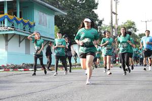 BIB: 
                            <button type="button" onclick="openModal(5232820)" class="btn btn-primary btn-sm float-right btn-popup" data-toggle="modal" data-target=".modal-high-quality">
                        <i class="fas fa-shopping-cart"></i> Add to Cart
                    </button>
                                            <button type="button" onclick="isThisMe(5232820, true)" class="btn btn-success btn-sm float-right btn-popup btn-isme hidden" data-toggle="tooltip" data-placement="bottom" title="นี่คือรูปของคุณใช่ไหม คลิกที่นี่เพื่อเอาเข้าอัลบั้ม">
                        <i class="fas fa-plus"></i> Add to album
                    </button>
                    <button type="button" onclick="isThisMe(5232820, false)" class="btn btn-warning btn-sm float-right btn-popup btn-isnotme hidden">
                        <i class="fas fa-ban"></i> Remove from album
                    </button>