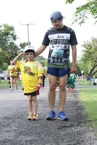 BIB: 2019
                            <button type="button" onclick="openModal(5233874)" class="btn btn-primary btn-sm float-right btn-popup" data-toggle="modal" data-target=".modal-high-quality">
                        <i class="fas fa-shopping-cart"></i> Add to Cart
                    </button>
                                            <button type="button" onclick="isThisMe(5233874, true)" class="btn btn-success btn-sm float-right btn-popup btn-isme hidden" data-toggle="tooltip" data-placement="bottom" title="นี่คือรูปของคุณใช่ไหม คลิกที่นี่เพื่อเอาเข้าอัลบั้ม">
                        <i class="fas fa-plus"></i> Add to album
                    </button>
                    <button type="button" onclick="isThisMe(5233874, false)" class="btn btn-warning btn-sm float-right btn-popup btn-isnotme hidden">
                        <i class="fas fa-ban"></i> Remove from album
                    </button>