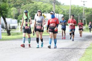 BIB: 173, 0335, 326
                            <button type="button" onclick="openModal(5237732)" class="btn btn-primary btn-sm float-right btn-popup" data-toggle="modal" data-target=".modal-high-quality">
                        <i class="fas fa-shopping-cart"></i> Add to Cart
                    </button>
                                            <button type="button" onclick="isThisMe(5237732, true)" class="btn btn-success btn-sm float-right btn-popup btn-isme hidden" data-toggle="tooltip" data-placement="bottom" title="นี่คือรูปของคุณใช่ไหม คลิกที่นี่เพื่อเอาเข้าอัลบั้ม">
                        <i class="fas fa-plus"></i> Add to album
                    </button>
                    <button type="button" onclick="isThisMe(5237732, false)" class="btn btn-warning btn-sm float-right btn-popup btn-isnotme hidden">
                        <i class="fas fa-ban"></i> Remove from album
                    </button>