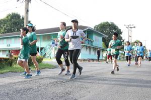 BIB: 
                            <button type="button" onclick="openModal(5233124)" class="btn btn-primary btn-sm float-right btn-popup" data-toggle="modal" data-target=".modal-high-quality">
                        <i class="fas fa-shopping-cart"></i> Add to Cart
                    </button>
                                            <button type="button" onclick="isThisMe(5233124, true)" class="btn btn-success btn-sm float-right btn-popup btn-isme hidden" data-toggle="tooltip" data-placement="bottom" title="นี่คือรูปของคุณใช่ไหม คลิกที่นี่เพื่อเอาเข้าอัลบั้ม">
                        <i class="fas fa-plus"></i> Add to album
                    </button>
                    <button type="button" onclick="isThisMe(5233124, false)" class="btn btn-warning btn-sm float-right btn-popup btn-isnotme hidden">
                        <i class="fas fa-ban"></i> Remove from album
                    </button>