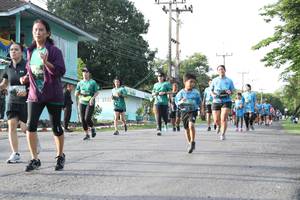 BIB: 
                            <button type="button" onclick="openModal(5232776)" class="btn btn-primary btn-sm float-right btn-popup" data-toggle="modal" data-target=".modal-high-quality">
                        <i class="fas fa-shopping-cart"></i> Add to Cart
                    </button>
                                            <button type="button" onclick="isThisMe(5232776, true)" class="btn btn-success btn-sm float-right btn-popup btn-isme hidden" data-toggle="tooltip" data-placement="bottom" title="นี่คือรูปของคุณใช่ไหม คลิกที่นี่เพื่อเอาเข้าอัลบั้ม">
                        <i class="fas fa-plus"></i> Add to album
                    </button>
                    <button type="button" onclick="isThisMe(5232776, false)" class="btn btn-warning btn-sm float-right btn-popup btn-isnotme hidden">
                        <i class="fas fa-ban"></i> Remove from album
                    </button>