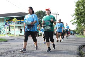 BIB: 027
                            <button type="button" onclick="openModal(5232796)" class="btn btn-primary btn-sm float-right btn-popup" data-toggle="modal" data-target=".modal-high-quality">
                        <i class="fas fa-shopping-cart"></i> Add to Cart
                    </button>
                                            <button type="button" onclick="isThisMe(5232796, true)" class="btn btn-success btn-sm float-right btn-popup btn-isme hidden" data-toggle="tooltip" data-placement="bottom" title="นี่คือรูปของคุณใช่ไหม คลิกที่นี่เพื่อเอาเข้าอัลบั้ม">
                        <i class="fas fa-plus"></i> Add to album
                    </button>
                    <button type="button" onclick="isThisMe(5232796, false)" class="btn btn-warning btn-sm float-right btn-popup btn-isnotme hidden">
                        <i class="fas fa-ban"></i> Remove from album
                    </button>