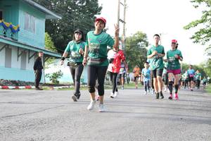 BIB: 
                            <button type="button" onclick="openModal(5232925)" class="btn btn-primary btn-sm float-right btn-popup" data-toggle="modal" data-target=".modal-high-quality">
                        <i class="fas fa-shopping-cart"></i> Add to Cart
                    </button>
                                            <button type="button" onclick="isThisMe(5232925, true)" class="btn btn-success btn-sm float-right btn-popup btn-isme hidden" data-toggle="tooltip" data-placement="bottom" title="นี่คือรูปของคุณใช่ไหม คลิกที่นี่เพื่อเอาเข้าอัลบั้ม">
                        <i class="fas fa-plus"></i> Add to album
                    </button>
                    <button type="button" onclick="isThisMe(5232925, false)" class="btn btn-warning btn-sm float-right btn-popup btn-isnotme hidden">
                        <i class="fas fa-ban"></i> Remove from album
                    </button>