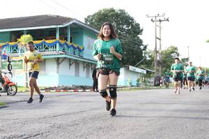 BIB: 688
                            <button type="button" onclick="openModal(5233145)" class="btn btn-primary btn-sm float-right btn-popup" data-toggle="modal" data-target=".modal-high-quality">
                        <i class="fas fa-shopping-cart"></i> Add to Cart
                    </button>
                                            <button type="button" onclick="isThisMe(5233145, true)" class="btn btn-success btn-sm float-right btn-popup btn-isme hidden" data-toggle="tooltip" data-placement="bottom" title="นี่คือรูปของคุณใช่ไหม คลิกที่นี่เพื่อเอาเข้าอัลบั้ม">
                        <i class="fas fa-plus"></i> Add to album
                    </button>
                    <button type="button" onclick="isThisMe(5233145, false)" class="btn btn-warning btn-sm float-right btn-popup btn-isnotme hidden">
                        <i class="fas fa-ban"></i> Remove from album
                    </button>