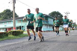 BIB: 1291
                            <button type="button" onclick="openModal(5232008)" class="btn btn-primary btn-sm float-right btn-popup" data-toggle="modal" data-target=".modal-high-quality">
                        <i class="fas fa-shopping-cart"></i> Add to Cart
                    </button>
                                            <button type="button" onclick="isThisMe(5232008, true)" class="btn btn-success btn-sm float-right btn-popup btn-isme hidden" data-toggle="tooltip" data-placement="bottom" title="นี่คือรูปของคุณใช่ไหม คลิกที่นี่เพื่อเอาเข้าอัลบั้ม">
                        <i class="fas fa-plus"></i> Add to album
                    </button>
                    <button type="button" onclick="isThisMe(5232008, false)" class="btn btn-warning btn-sm float-right btn-popup btn-isnotme hidden">
                        <i class="fas fa-ban"></i> Remove from album
                    </button>