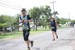 BIB: 631, 
                            <button type="button" onclick="openModal(5239383)" class="btn btn-primary btn-sm float-right btn-popup" data-toggle="modal" data-target=".modal-high-quality">
                        <i class="fas fa-shopping-cart"></i> Add to Cart
                    </button>
                                            <button type="button" onclick="isThisMe(5239383, true)" class="btn btn-success btn-sm float-right btn-popup btn-isme hidden" data-toggle="tooltip" data-placement="bottom" title="นี่คือรูปของคุณใช่ไหม คลิกที่นี่เพื่อเอาเข้าอัลบั้ม">
                        <i class="fas fa-plus"></i> Add to album
                    </button>
                    <button type="button" onclick="isThisMe(5239383, false)" class="btn btn-warning btn-sm float-right btn-popup btn-isnotme hidden">
                        <i class="fas fa-ban"></i> Remove from album
                    </button>