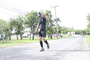 BIB: 
                            <button type="button" onclick="openModal(5238946)" class="btn btn-primary btn-sm float-right btn-popup" data-toggle="modal" data-target=".modal-high-quality">
                        <i class="fas fa-shopping-cart"></i> Add to Cart
                    </button>
                                            <button type="button" onclick="isThisMe(5238946, true)" class="btn btn-success btn-sm float-right btn-popup btn-isme hidden" data-toggle="tooltip" data-placement="bottom" title="นี่คือรูปของคุณใช่ไหม คลิกที่นี่เพื่อเอาเข้าอัลบั้ม">
                        <i class="fas fa-plus"></i> Add to album
                    </button>
                    <button type="button" onclick="isThisMe(5238946, false)" class="btn btn-warning btn-sm float-right btn-popup btn-isnotme hidden">
                        <i class="fas fa-ban"></i> Remove from album
                    </button>