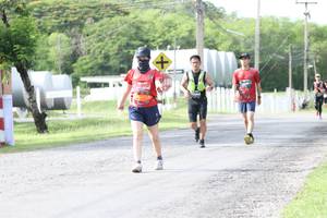 BIB: 204
                            <button type="button" onclick="openModal(5238015)" class="btn btn-primary btn-sm float-right btn-popup" data-toggle="modal" data-target=".modal-high-quality">
                        <i class="fas fa-shopping-cart"></i> Add to Cart
                    </button>
                                            <button type="button" onclick="isThisMe(5238015, true)" class="btn btn-success btn-sm float-right btn-popup btn-isme hidden" data-toggle="tooltip" data-placement="bottom" title="นี่คือรูปของคุณใช่ไหม คลิกที่นี่เพื่อเอาเข้าอัลบั้ม">
                        <i class="fas fa-plus"></i> Add to album
                    </button>
                    <button type="button" onclick="isThisMe(5238015, false)" class="btn btn-warning btn-sm float-right btn-popup btn-isnotme hidden">
                        <i class="fas fa-ban"></i> Remove from album
                    </button>