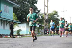 BIB: 420
                            <button type="button" onclick="openModal(5232042)" class="btn btn-primary btn-sm float-right btn-popup" data-toggle="modal" data-target=".modal-high-quality">
                        <i class="fas fa-shopping-cart"></i> Add to Cart
                    </button>
                                            <button type="button" onclick="isThisMe(5232042, true)" class="btn btn-success btn-sm float-right btn-popup btn-isme hidden" data-toggle="tooltip" data-placement="bottom" title="นี่คือรูปของคุณใช่ไหม คลิกที่นี่เพื่อเอาเข้าอัลบั้ม">
                        <i class="fas fa-plus"></i> Add to album
                    </button>
                    <button type="button" onclick="isThisMe(5232042, false)" class="btn btn-warning btn-sm float-right btn-popup btn-isnotme hidden">
                        <i class="fas fa-ban"></i> Remove from album
                    </button>