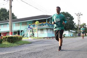 BIB: 585
                            <button type="button" onclick="openModal(5232038)" class="btn btn-primary btn-sm float-right btn-popup" data-toggle="modal" data-target=".modal-high-quality">
                        <i class="fas fa-shopping-cart"></i> Add to Cart
                    </button>
                                            <button type="button" onclick="isThisMe(5232038, true)" class="btn btn-success btn-sm float-right btn-popup btn-isme hidden" data-toggle="tooltip" data-placement="bottom" title="นี่คือรูปของคุณใช่ไหม คลิกที่นี่เพื่อเอาเข้าอัลบั้ม">
                        <i class="fas fa-plus"></i> Add to album
                    </button>
                    <button type="button" onclick="isThisMe(5232038, false)" class="btn btn-warning btn-sm float-right btn-popup btn-isnotme hidden">
                        <i class="fas fa-ban"></i> Remove from album
                    </button>