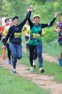 BIB: 0353, 0365
                            <button type="button" onclick="openModal(5117537)" class="btn btn-primary btn-sm float-right btn-popup" data-toggle="modal" data-target=".modal-high-quality">
                        <i class="fas fa-shopping-cart"></i> Add to Cart
                    </button>
                                            <button type="button" onclick="isThisMe(5117537, true)" class="btn btn-success btn-sm float-right btn-popup btn-isme hidden" data-toggle="tooltip" data-placement="bottom" title="นี่คือรูปของคุณใช่ไหม คลิกที่นี่เพื่อเอาเข้าอัลบั้ม">
                        <i class="fas fa-plus"></i> Add to album
                    </button>
                    <button type="button" onclick="isThisMe(5117537, false)" class="btn btn-warning btn-sm float-right btn-popup btn-isnotme hidden">
                        <i class="fas fa-ban"></i> Remove from album
                    </button>