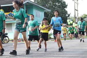 BIB: 2751, 682
                            <button type="button" onclick="openModal(5233278)" class="btn btn-primary btn-sm float-right btn-popup" data-toggle="modal" data-target=".modal-high-quality">
                        <i class="fas fa-shopping-cart"></i> Add to Cart
                    </button>
                                            <button type="button" onclick="isThisMe(5233278, true)" class="btn btn-success btn-sm float-right btn-popup btn-isme hidden" data-toggle="tooltip" data-placement="bottom" title="นี่คือรูปของคุณใช่ไหม คลิกที่นี่เพื่อเอาเข้าอัลบั้ม">
                        <i class="fas fa-plus"></i> Add to album
                    </button>
                    <button type="button" onclick="isThisMe(5233278, false)" class="btn btn-warning btn-sm float-right btn-popup btn-isnotme hidden">
                        <i class="fas fa-ban"></i> Remove from album
                    </button>