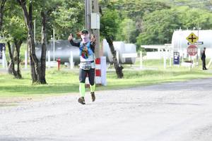 BIB: 0795
                            <button type="button" onclick="openModal(5237869)" class="btn btn-primary btn-sm float-right btn-popup" data-toggle="modal" data-target=".modal-high-quality">
                        <i class="fas fa-shopping-cart"></i> Add to Cart
                    </button>
                                            <button type="button" onclick="isThisMe(5237869, true)" class="btn btn-success btn-sm float-right btn-popup btn-isme hidden" data-toggle="tooltip" data-placement="bottom" title="นี่คือรูปของคุณใช่ไหม คลิกที่นี่เพื่อเอาเข้าอัลบั้ม">
                        <i class="fas fa-plus"></i> Add to album
                    </button>
                    <button type="button" onclick="isThisMe(5237869, false)" class="btn btn-warning btn-sm float-right btn-popup btn-isnotme hidden">
                        <i class="fas fa-ban"></i> Remove from album
                    </button>