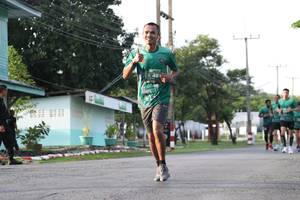 BIB: 481
                            <button type="button" onclick="openModal(5231732)" class="btn btn-primary btn-sm float-right btn-popup" data-toggle="modal" data-target=".modal-high-quality">
                        <i class="fas fa-shopping-cart"></i> Add to Cart
                    </button>
                                            <button type="button" onclick="isThisMe(5231732, true)" class="btn btn-success btn-sm float-right btn-popup btn-isme hidden" data-toggle="tooltip" data-placement="bottom" title="นี่คือรูปของคุณใช่ไหม คลิกที่นี่เพื่อเอาเข้าอัลบั้ม">
                        <i class="fas fa-plus"></i> Add to album
                    </button>
                    <button type="button" onclick="isThisMe(5231732, false)" class="btn btn-warning btn-sm float-right btn-popup btn-isnotme hidden">
                        <i class="fas fa-ban"></i> Remove from album
                    </button>