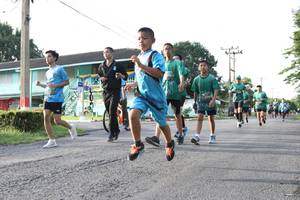 BIB: 
                            <button type="button" onclick="openModal(5232373)" class="btn btn-primary btn-sm float-right btn-popup" data-toggle="modal" data-target=".modal-high-quality">
                        <i class="fas fa-shopping-cart"></i> Add to Cart
                    </button>
                                            <button type="button" onclick="isThisMe(5232373, true)" class="btn btn-success btn-sm float-right btn-popup btn-isme hidden" data-toggle="tooltip" data-placement="bottom" title="นี่คือรูปของคุณใช่ไหม คลิกที่นี่เพื่อเอาเข้าอัลบั้ม">
                        <i class="fas fa-plus"></i> Add to album
                    </button>
                    <button type="button" onclick="isThisMe(5232373, false)" class="btn btn-warning btn-sm float-right btn-popup btn-isnotme hidden">
                        <i class="fas fa-ban"></i> Remove from album
                    </button>