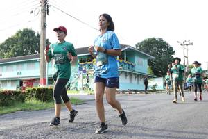 BIB: 254, 108
                            <button type="button" onclick="openModal(5232560)" class="btn btn-primary btn-sm float-right btn-popup" data-toggle="modal" data-target=".modal-high-quality">
                        <i class="fas fa-shopping-cart"></i> Add to Cart
                    </button>
                                            <button type="button" onclick="isThisMe(5232560, true)" class="btn btn-success btn-sm float-right btn-popup btn-isme hidden" data-toggle="tooltip" data-placement="bottom" title="นี่คือรูปของคุณใช่ไหม คลิกที่นี่เพื่อเอาเข้าอัลบั้ม">
                        <i class="fas fa-plus"></i> Add to album
                    </button>
                    <button type="button" onclick="isThisMe(5232560, false)" class="btn btn-warning btn-sm float-right btn-popup btn-isnotme hidden">
                        <i class="fas fa-ban"></i> Remove from album
                    </button>