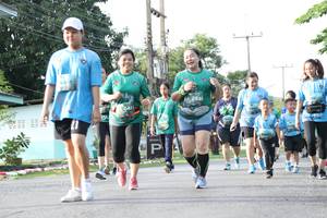 BIB: 2531, 0411
                            <button type="button" onclick="openModal(5233291)" class="btn btn-primary btn-sm float-right btn-popup" data-toggle="modal" data-target=".modal-high-quality">
                        <i class="fas fa-shopping-cart"></i> Add to Cart
                    </button>
                                            <button type="button" onclick="isThisMe(5233291, true)" class="btn btn-success btn-sm float-right btn-popup btn-isme hidden" data-toggle="tooltip" data-placement="bottom" title="นี่คือรูปของคุณใช่ไหม คลิกที่นี่เพื่อเอาเข้าอัลบั้ม">
                        <i class="fas fa-plus"></i> Add to album
                    </button>
                    <button type="button" onclick="isThisMe(5233291, false)" class="btn btn-warning btn-sm float-right btn-popup btn-isnotme hidden">
                        <i class="fas fa-ban"></i> Remove from album
                    </button>