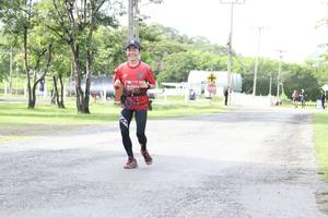 BIB: 03102
                            <button type="button" onclick="openModal(5237502)" class="btn btn-primary btn-sm float-right btn-popup" data-toggle="modal" data-target=".modal-high-quality">
                        <i class="fas fa-shopping-cart"></i> Add to Cart
                    </button>
                                            <button type="button" onclick="isThisMe(5237502, true)" class="btn btn-success btn-sm float-right btn-popup btn-isme hidden" data-toggle="tooltip" data-placement="bottom" title="นี่คือรูปของคุณใช่ไหม คลิกที่นี่เพื่อเอาเข้าอัลบั้ม">
                        <i class="fas fa-plus"></i> Add to album
                    </button>
                    <button type="button" onclick="isThisMe(5237502, false)" class="btn btn-warning btn-sm float-right btn-popup btn-isnotme hidden">
                        <i class="fas fa-ban"></i> Remove from album
                    </button>