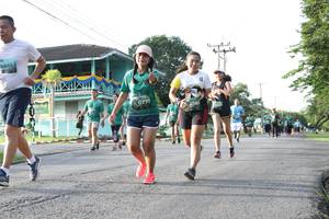 BIB: 677, 458
                            <button type="button" onclick="openModal(5232519)" class="btn btn-primary btn-sm float-right btn-popup" data-toggle="modal" data-target=".modal-high-quality">
                        <i class="fas fa-shopping-cart"></i> Add to Cart
                    </button>
                                            <button type="button" onclick="isThisMe(5232519, true)" class="btn btn-success btn-sm float-right btn-popup btn-isme hidden" data-toggle="tooltip" data-placement="bottom" title="นี่คือรูปของคุณใช่ไหม คลิกที่นี่เพื่อเอาเข้าอัลบั้ม">
                        <i class="fas fa-plus"></i> Add to album
                    </button>
                    <button type="button" onclick="isThisMe(5232519, false)" class="btn btn-warning btn-sm float-right btn-popup btn-isnotme hidden">
                        <i class="fas fa-ban"></i> Remove from album
                    </button>