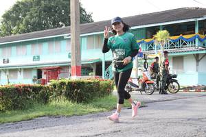 BIB: 720
                            <button type="button" onclick="openModal(5233247)" class="btn btn-primary btn-sm float-right btn-popup" data-toggle="modal" data-target=".modal-high-quality">
                        <i class="fas fa-shopping-cart"></i> Add to Cart
                    </button>
                                            <button type="button" onclick="isThisMe(5233247, true)" class="btn btn-success btn-sm float-right btn-popup btn-isme hidden" data-toggle="tooltip" data-placement="bottom" title="นี่คือรูปของคุณใช่ไหม คลิกที่นี่เพื่อเอาเข้าอัลบั้ม">
                        <i class="fas fa-plus"></i> Add to album
                    </button>
                    <button type="button" onclick="isThisMe(5233247, false)" class="btn btn-warning btn-sm float-right btn-popup btn-isnotme hidden">
                        <i class="fas fa-ban"></i> Remove from album
                    </button>