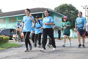 BIB: 
                            <button type="button" onclick="openModal(5233169)" class="btn btn-primary btn-sm float-right btn-popup" data-toggle="modal" data-target=".modal-high-quality">
                        <i class="fas fa-shopping-cart"></i> Add to Cart
                    </button>
                                            <button type="button" onclick="isThisMe(5233169, true)" class="btn btn-success btn-sm float-right btn-popup btn-isme hidden" data-toggle="tooltip" data-placement="bottom" title="นี่คือรูปของคุณใช่ไหม คลิกที่นี่เพื่อเอาเข้าอัลบั้ม">
                        <i class="fas fa-plus"></i> Add to album
                    </button>
                    <button type="button" onclick="isThisMe(5233169, false)" class="btn btn-warning btn-sm float-right btn-popup btn-isnotme hidden">
                        <i class="fas fa-ban"></i> Remove from album
                    </button>