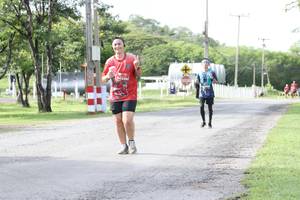 BIB: 0259
                            <button type="button" onclick="openModal(5237742)" class="btn btn-primary btn-sm float-right btn-popup" data-toggle="modal" data-target=".modal-high-quality">
                        <i class="fas fa-shopping-cart"></i> Add to Cart
                    </button>
                                            <button type="button" onclick="isThisMe(5237742, true)" class="btn btn-success btn-sm float-right btn-popup btn-isme hidden" data-toggle="tooltip" data-placement="bottom" title="นี่คือรูปของคุณใช่ไหม คลิกที่นี่เพื่อเอาเข้าอัลบั้ม">
                        <i class="fas fa-plus"></i> Add to album
                    </button>
                    <button type="button" onclick="isThisMe(5237742, false)" class="btn btn-warning btn-sm float-right btn-popup btn-isnotme hidden">
                        <i class="fas fa-ban"></i> Remove from album
                    </button>